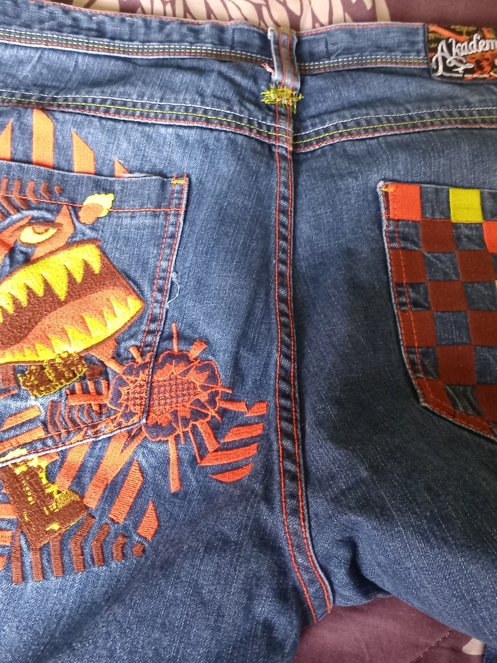 Akademiks Men’s Blue Embroidered Graphic Jeans